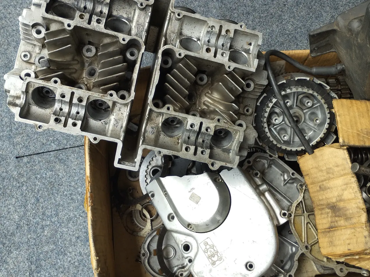 Billede 1 - Reservedele til Suzuki GS 550E ( se %)