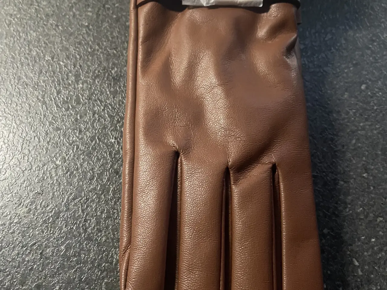Billede 1 - Guess Finger handsker str l