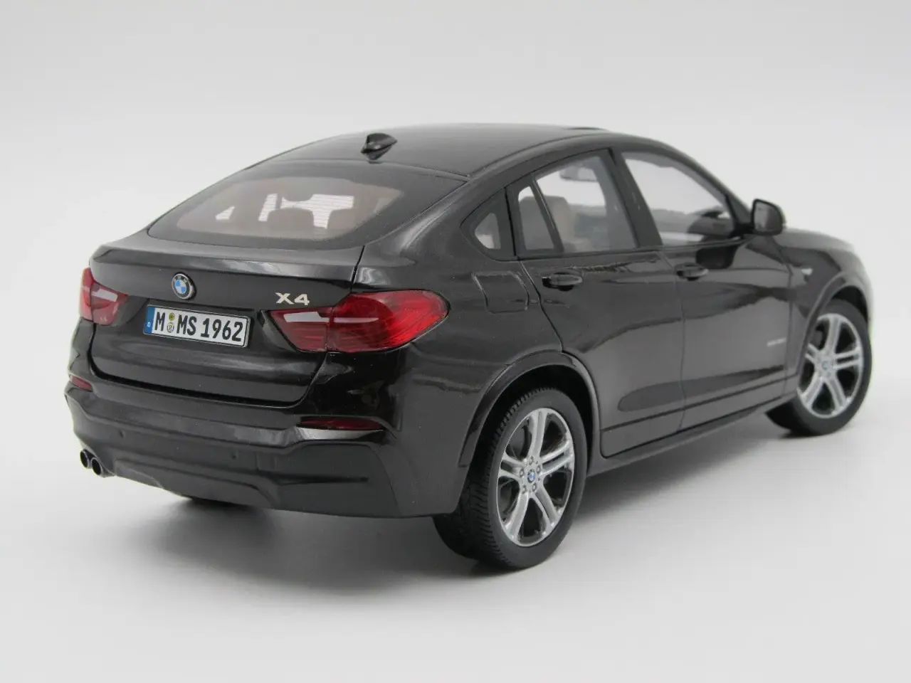 Billede 4 - 2014 BMW X4 F26 1:18