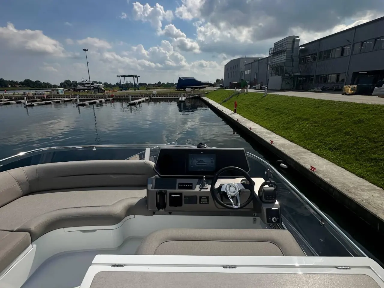Billede 1 - Galeon 480 FLY m/twin D8-600 og udstyr