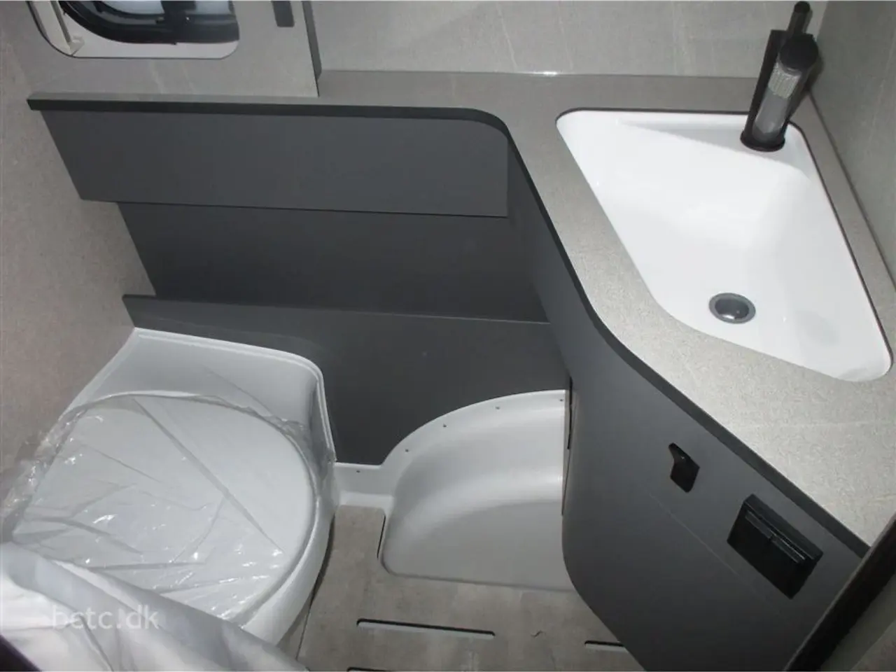 Billede 9 - 2026 - Eriba FEELING 470