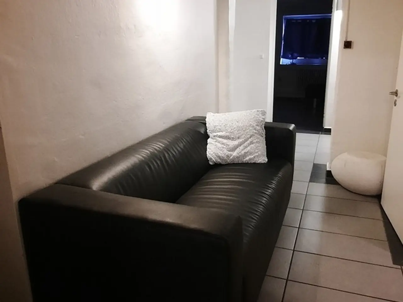 Billede 15 - Villa - hele kælderen til leje - ejen indgang