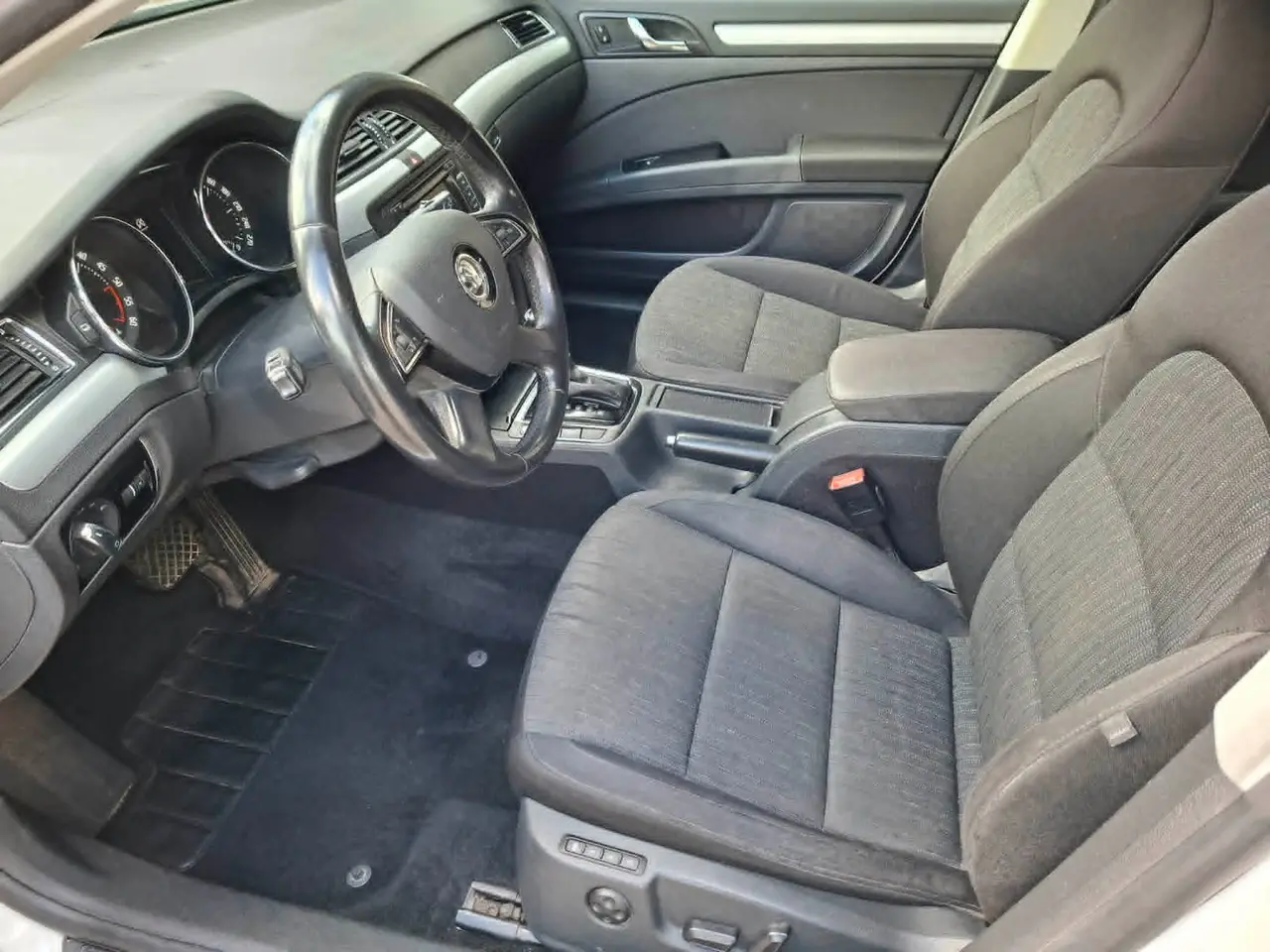 Billede 6 - Skoda Superb 2,0 TDi 170 Elegance Combi DSG