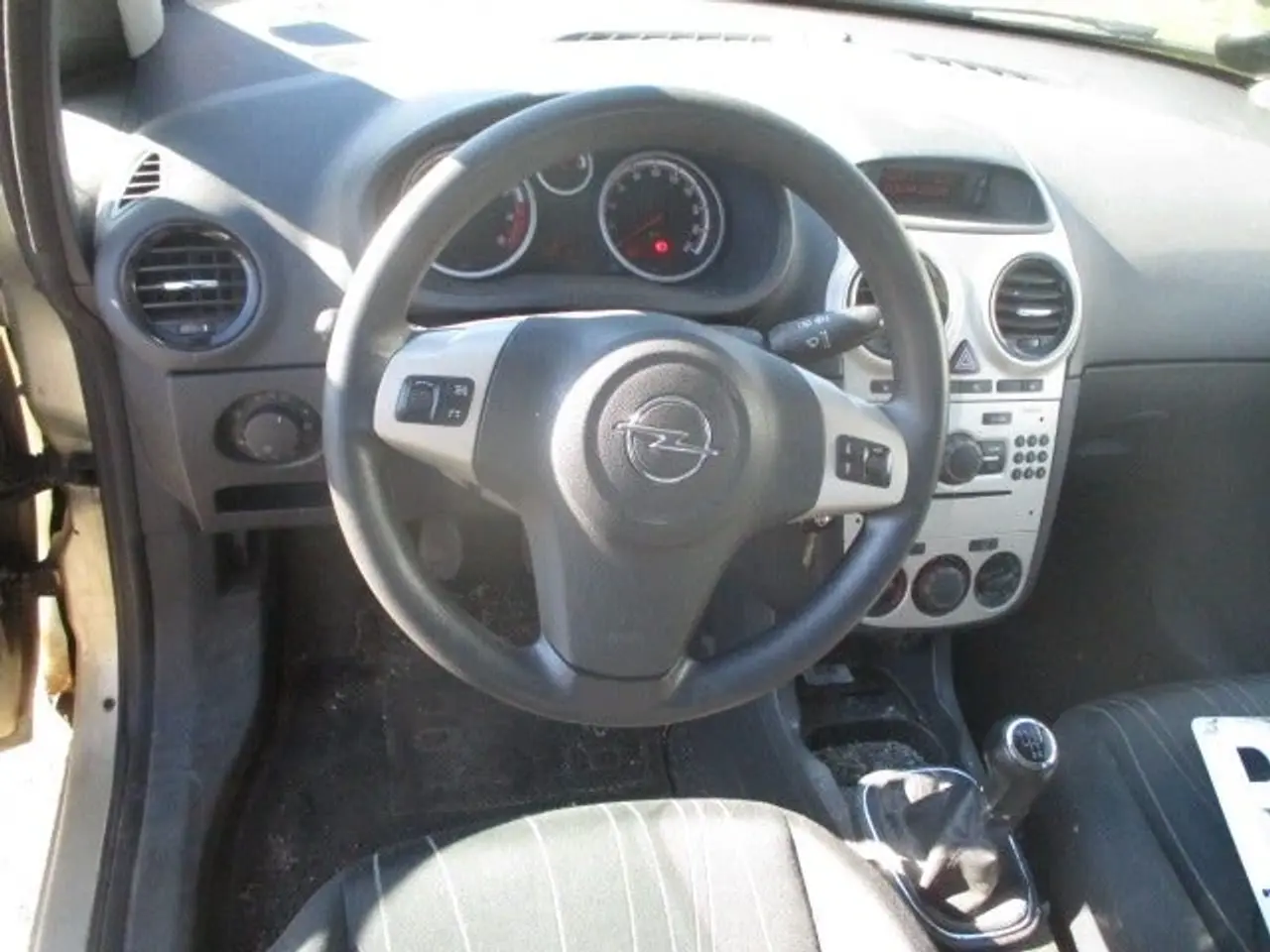 Billede 10 - Opel Corsa 1,4 16V Enjoy