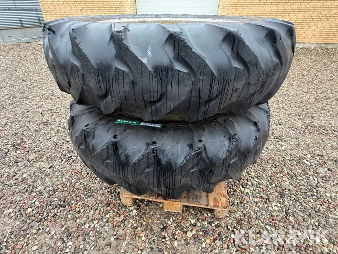 Billede 1 - Tvillingehjulsæt Goodyear