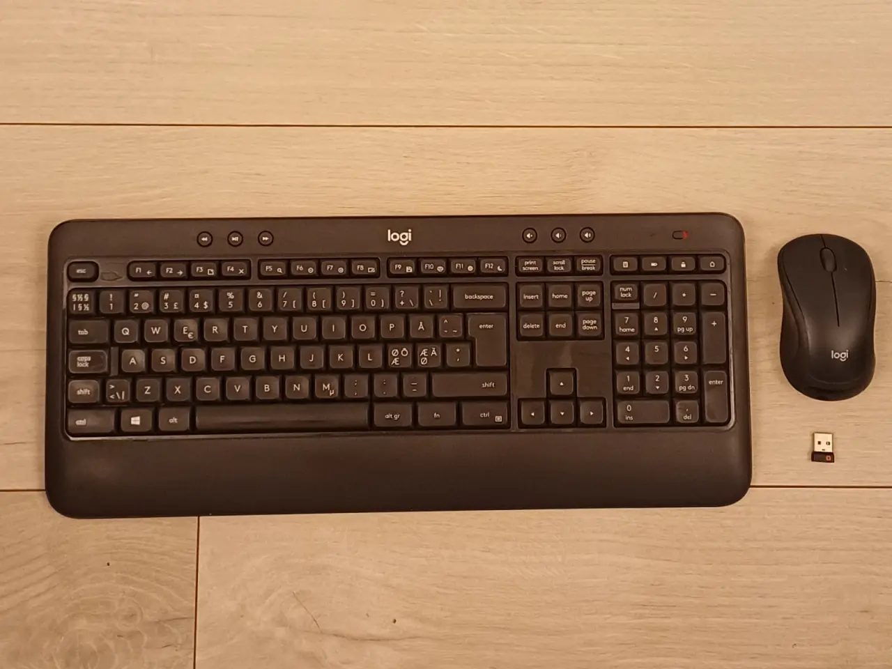 Billede 1 - Tastatur og mus