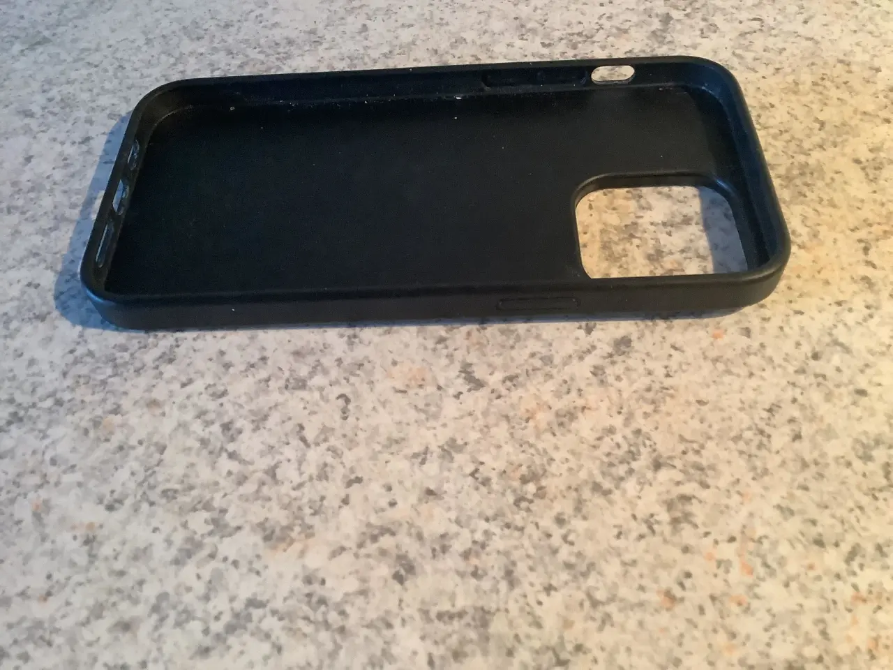 Billede 4 - Helt nyt Guess cover til iPhone 14 pro Max