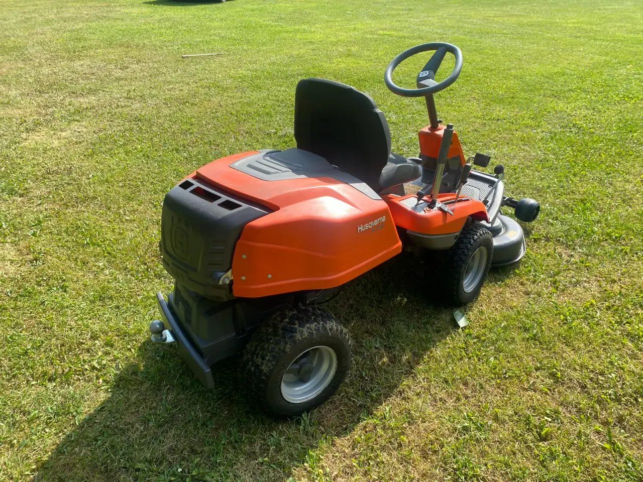 Billede 5 - Husqvarna R213C havetraktor