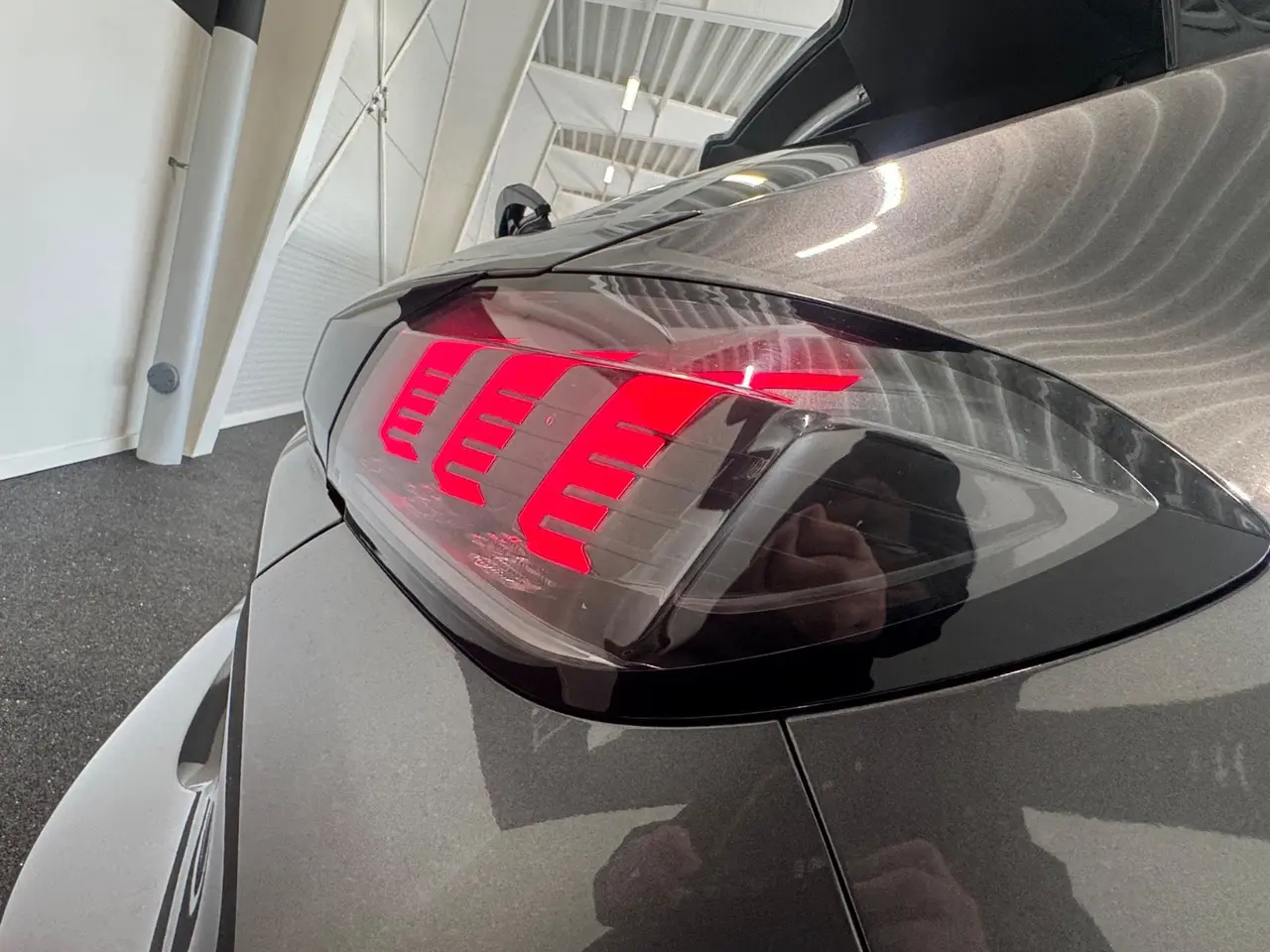 Billede 5 - Peugeot 208 1,2 PureTech 100 Platin Sport EAT8 Van