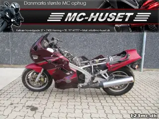 Suzuki GSX 1100 F