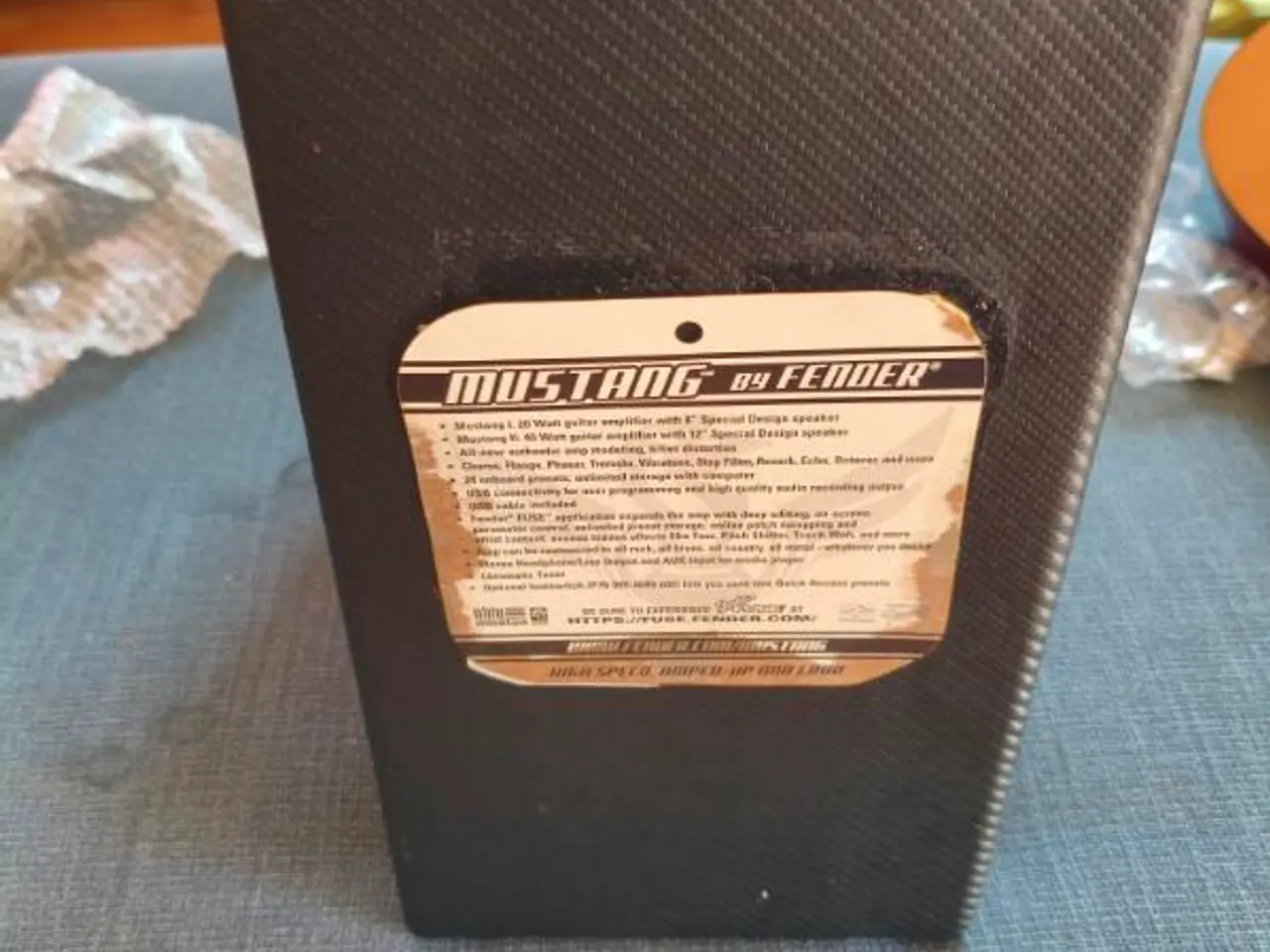 Billede 3 - Fender Mustang I guitarforstærker, model PR 824