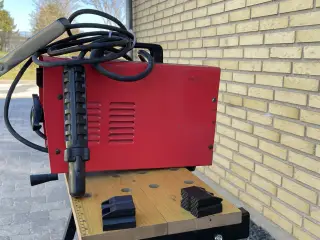 Elektrodesvejser 400 v, ny pris