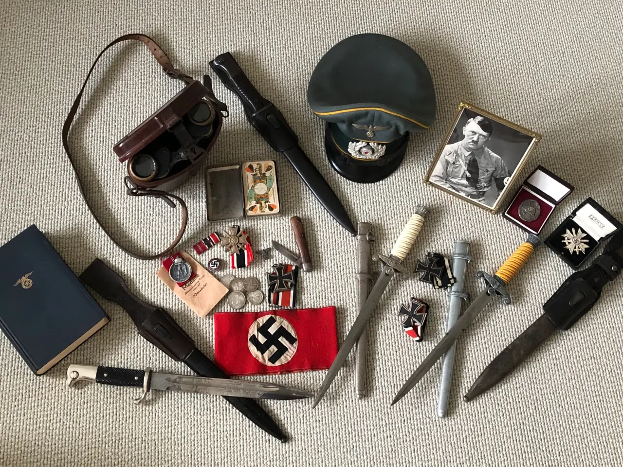 Billede 8 - Købes/Vurderes: Flag/Plakater fra ww1+2 Militaria