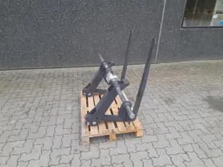 - - - Til 4 i en skovl