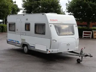 Nysynet Dethleffs campingvogn årg 2000 model EG2