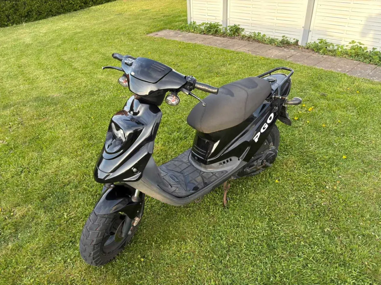 Billede 1 - PGO HOT 50 fra 2017 med lavt km tal