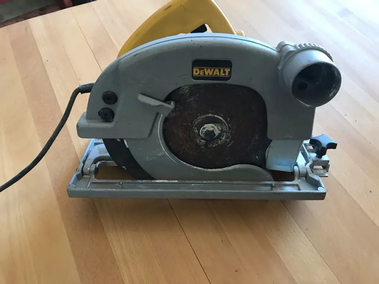 Billede 1 - DeWalt rundsav