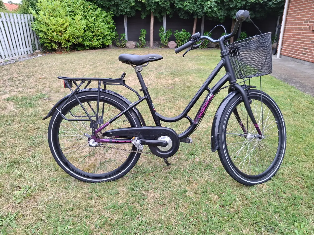 Billede 1 - Pigecykel 24" 7-11 år