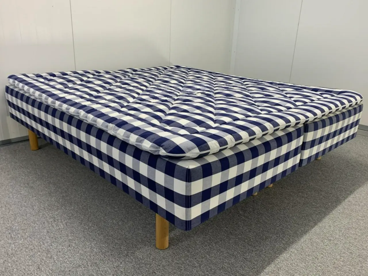 Billede 2 - Hästens seng 180x200 medium