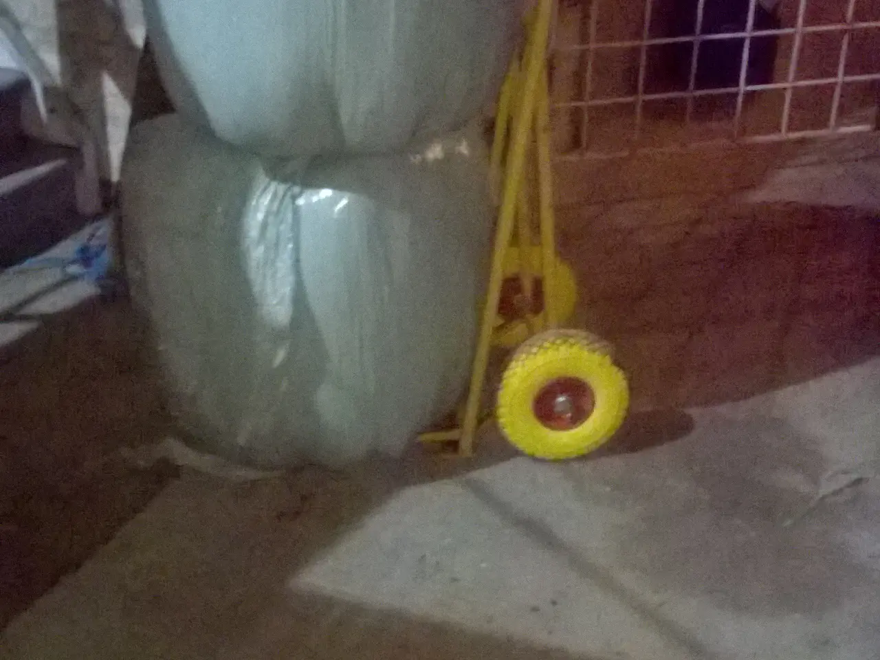 Billede 1 - tørt Wrap små rundballer