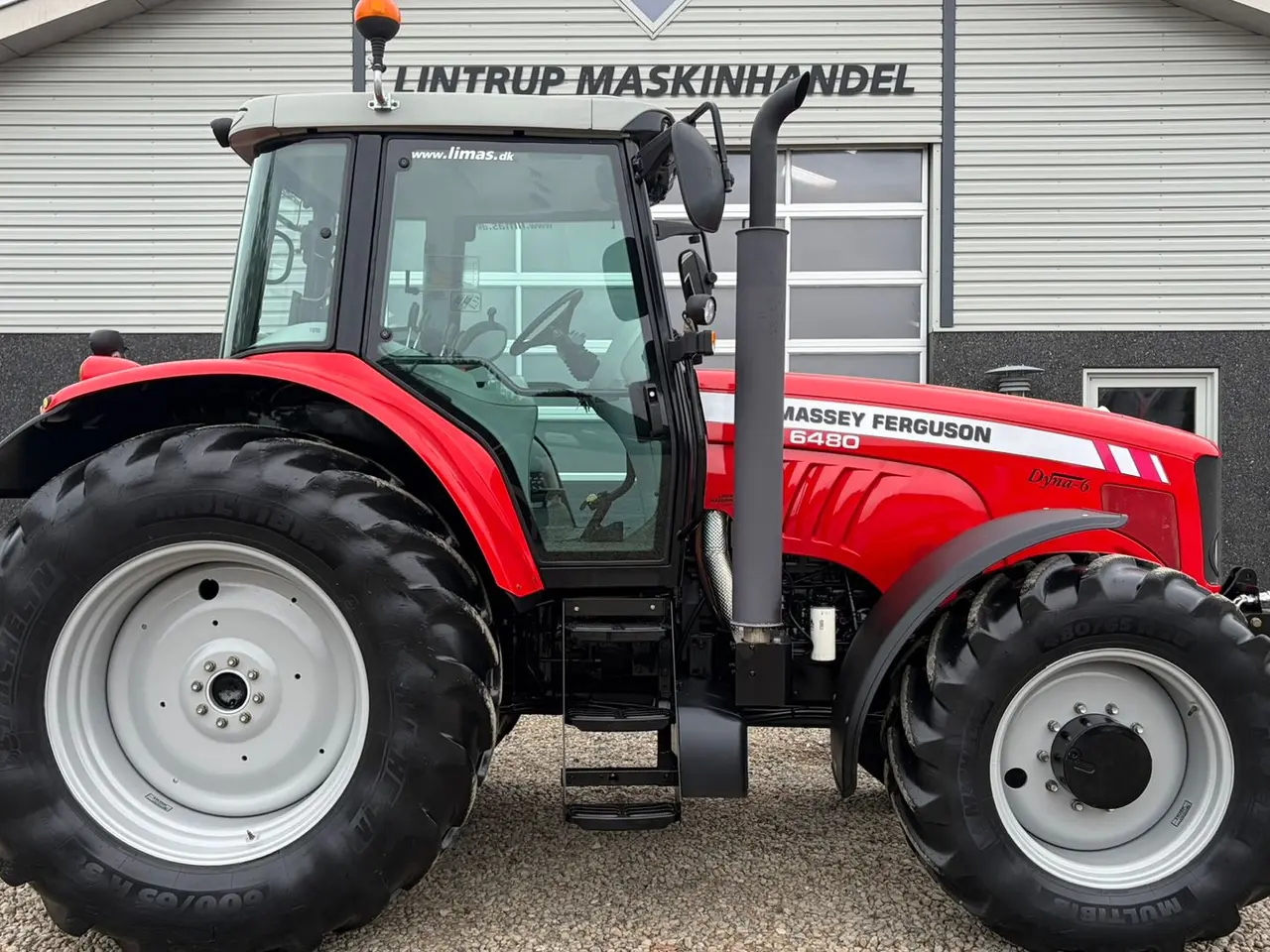 Billede 13 - Massey Ferguson 6480 Dyna 6 med frontlift Meget Veldholdt
