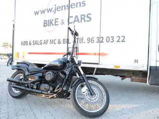 Yamaha XVS 650 Drag Star