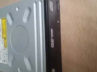 Sata DVD drev/brænder!
