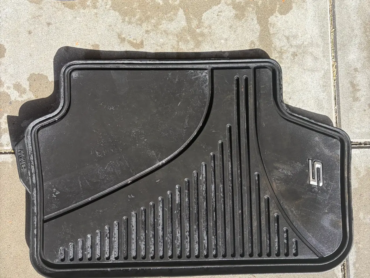 Billede 4 - Originale BMW gummimåtter til 5-serie G30/G31
