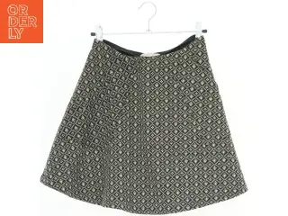 Mønstret nederdel fra Zara (str. 164)
