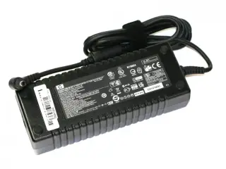HP Compaq 135W 19V 7.1A strømforsyning - Original - 5.5mm x 2.5mm