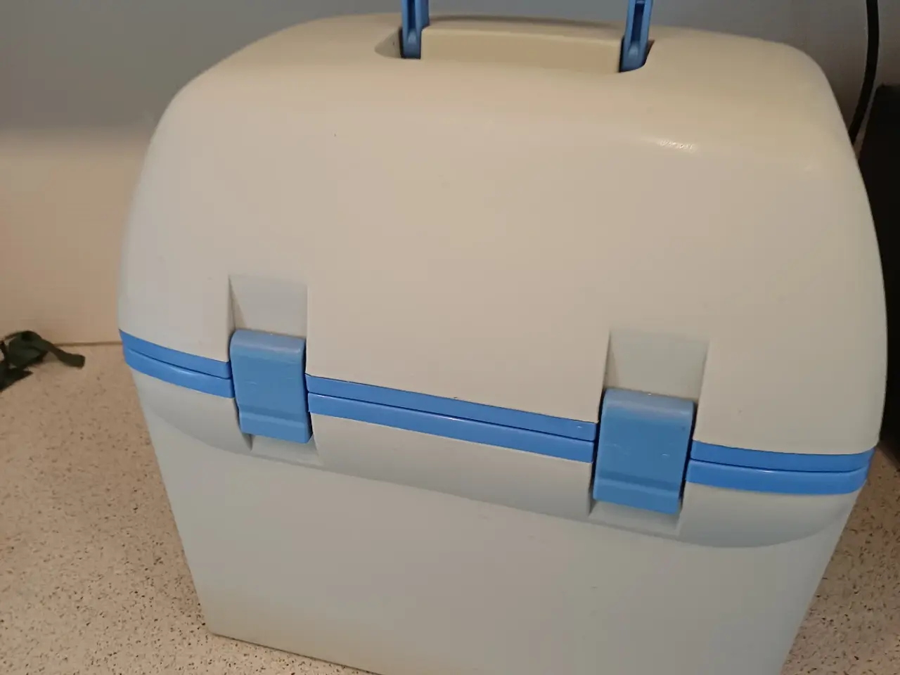 Billede 4 - Køleboxe 12 v køl/varme.