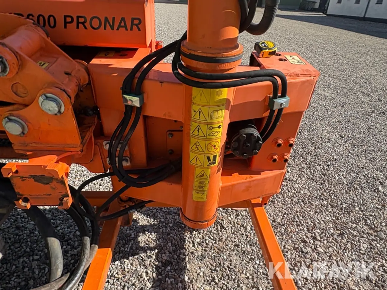 Billede 6 - Frontmonteret armklipper Pronar WWP600 med GK140 klippehoved