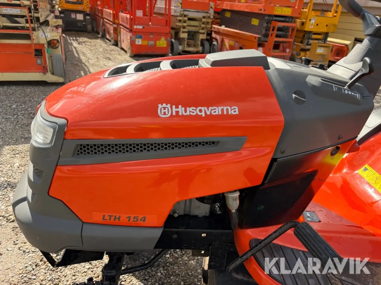 Billede 8 - Græsslåmaskine Husqvarna LTH 154