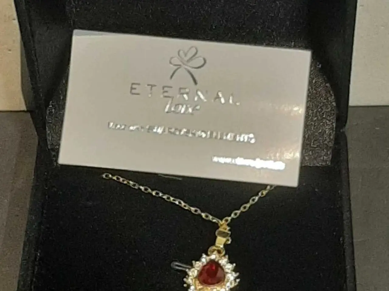 Billede 2 - Swarovski Eternal lov halskæde