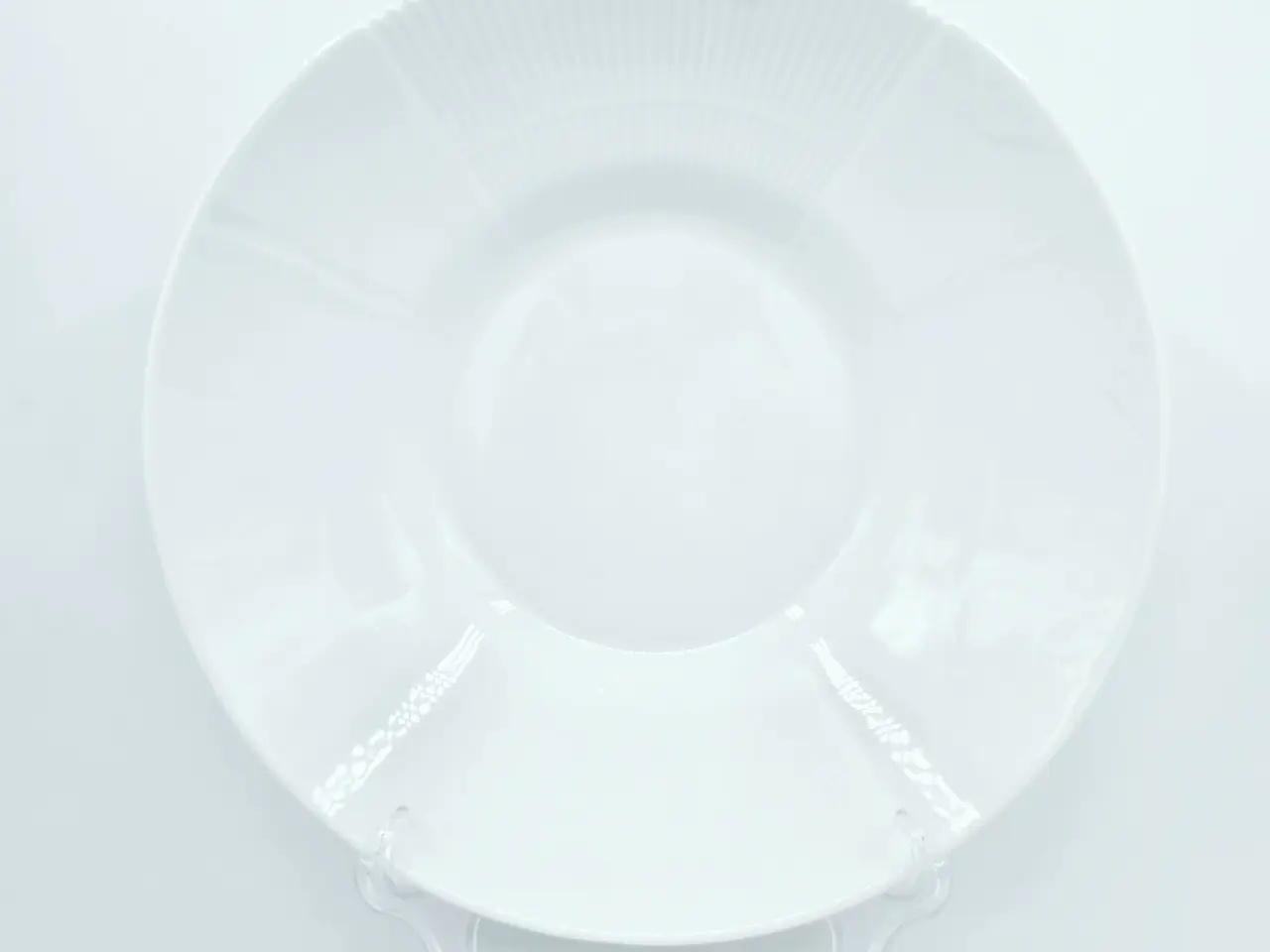 Billede 1 - Royal Copenhagen Hvid Elements Dyb Tallerken nr. 604. sortering 1