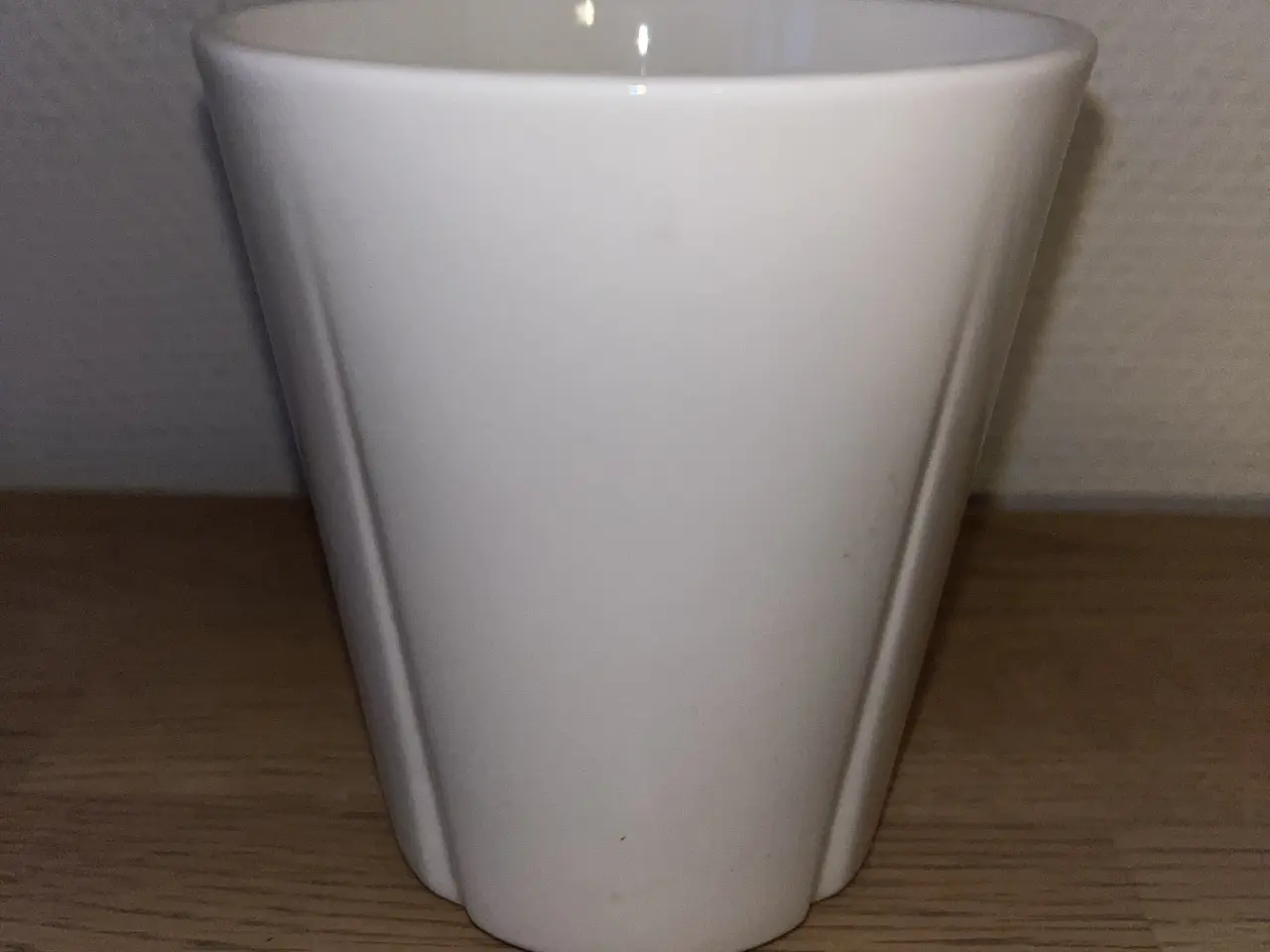 Billede 1 - Rosendahl krus i hvid porcelæn.