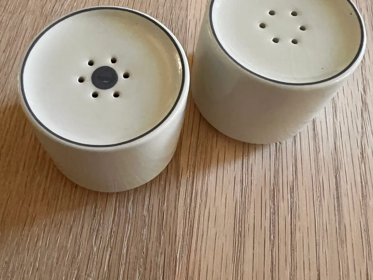 Billede 1 - Royal Copenhagen Blåkant salt- og pebersæt sælges