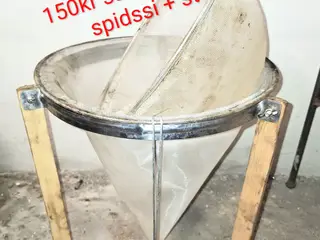 Biavlerudatyr