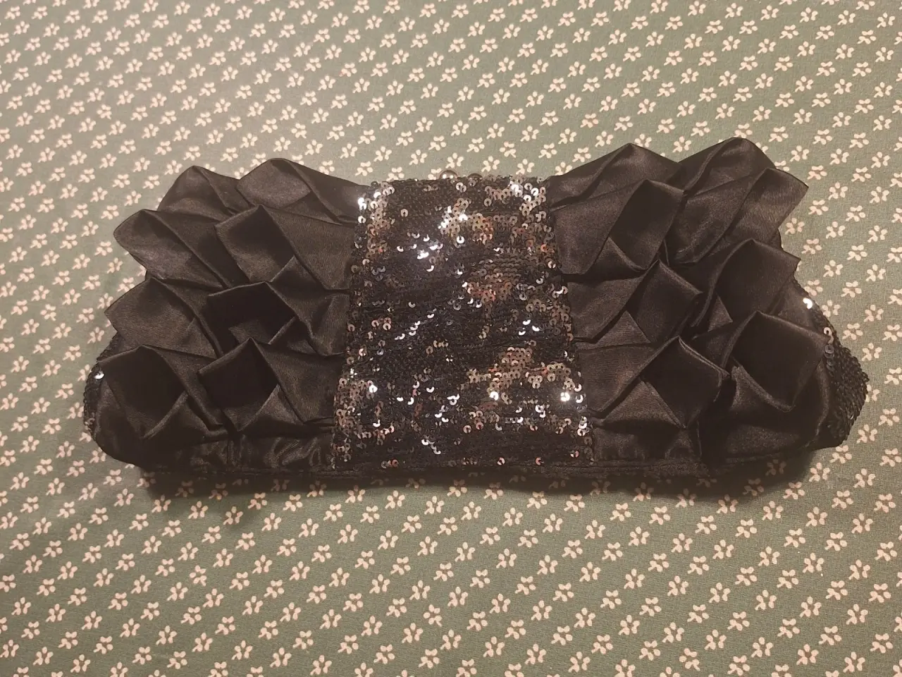 Billede 1 - Flot sort handtasle