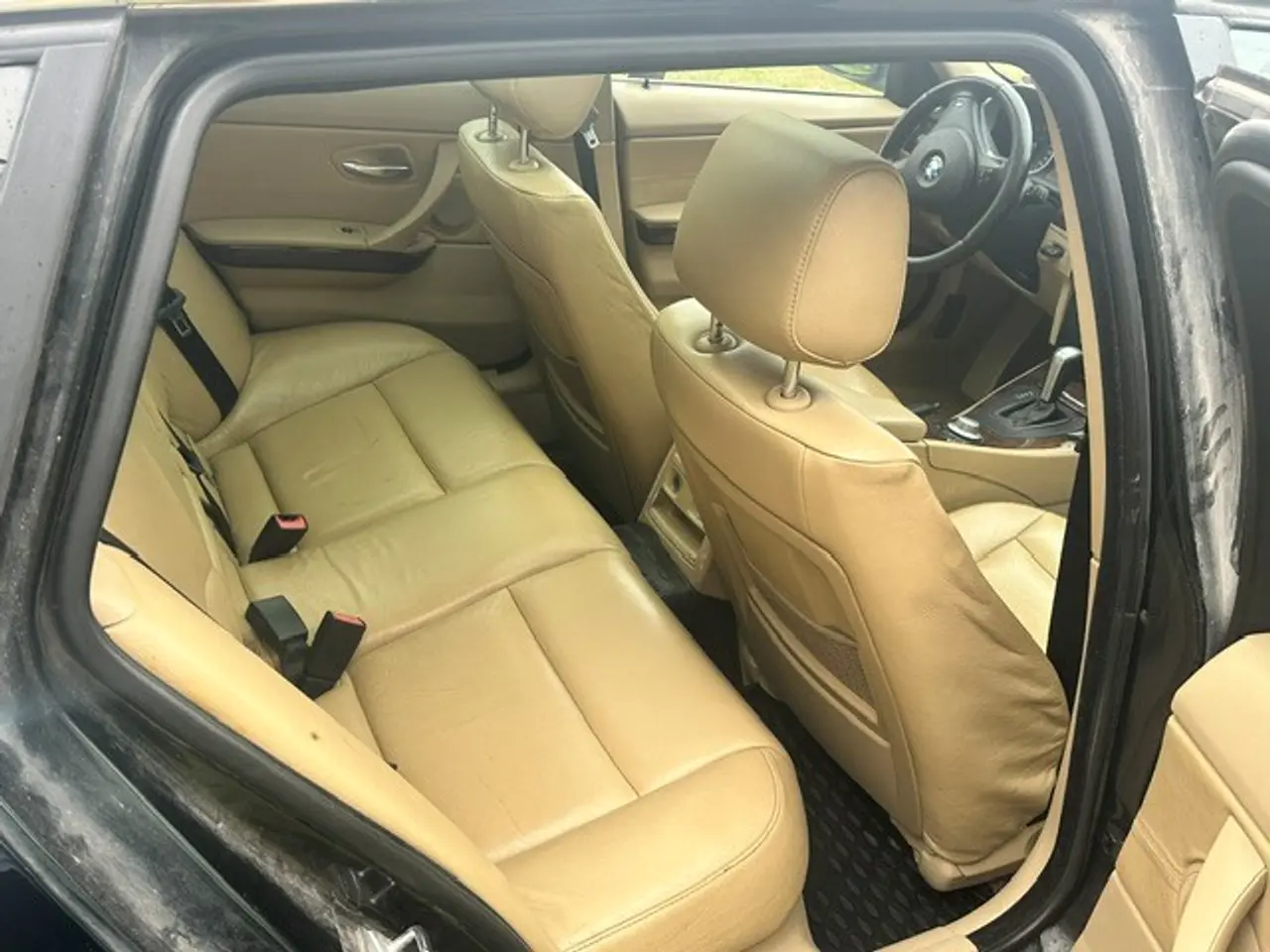 Billede 2 - 🚗 BMW 320d Automatgear m. patiklefilter 