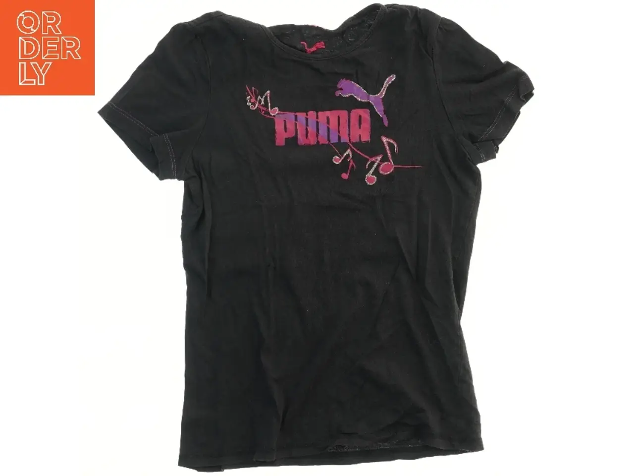Billede 1 - Puma T-shirt med logo  (str.  34x54 cm)