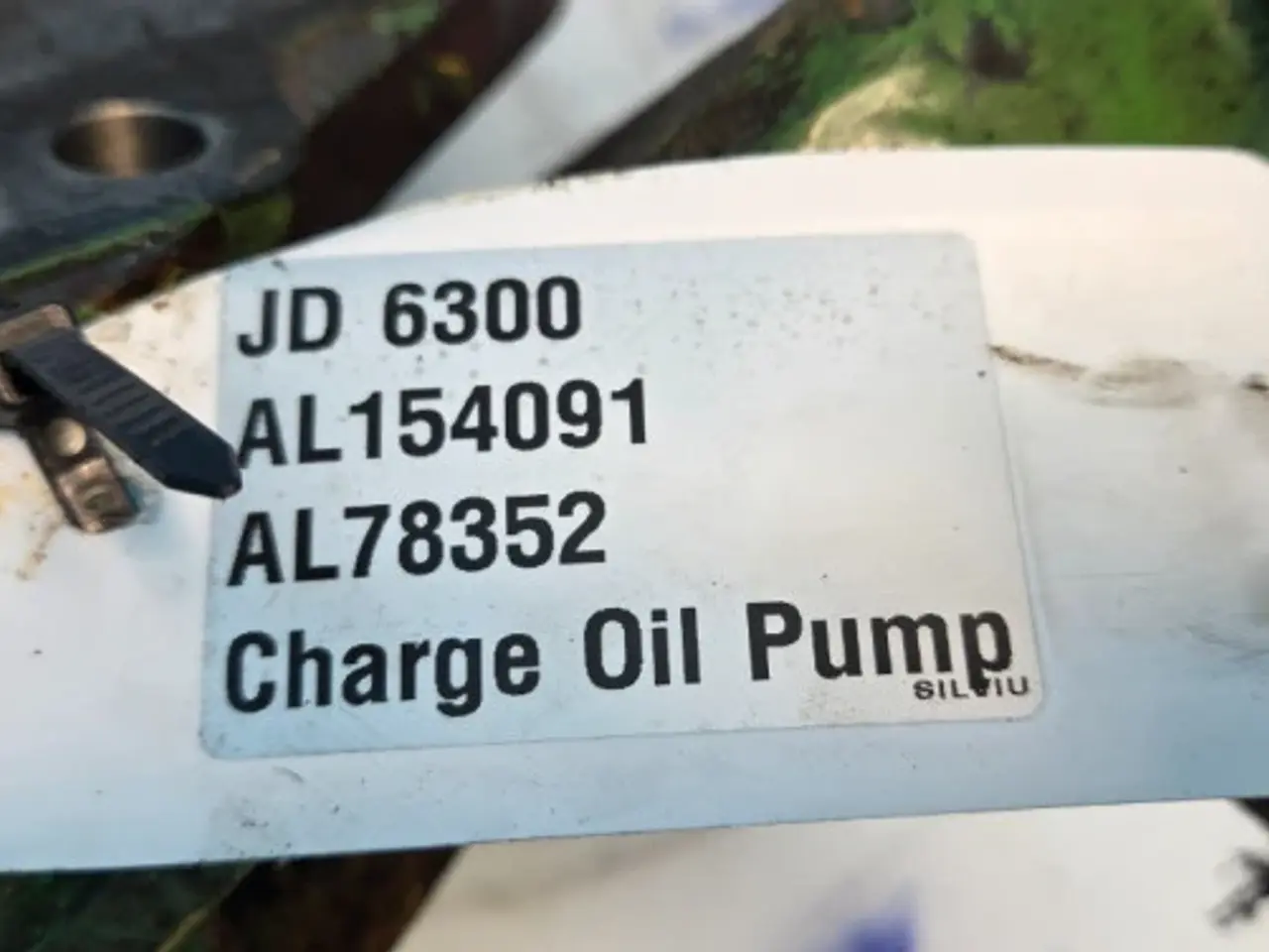 Billede 14 - John Deere 6300 Oliepumpe AL154091
