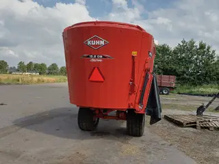 KUHN fuldfoder vogn