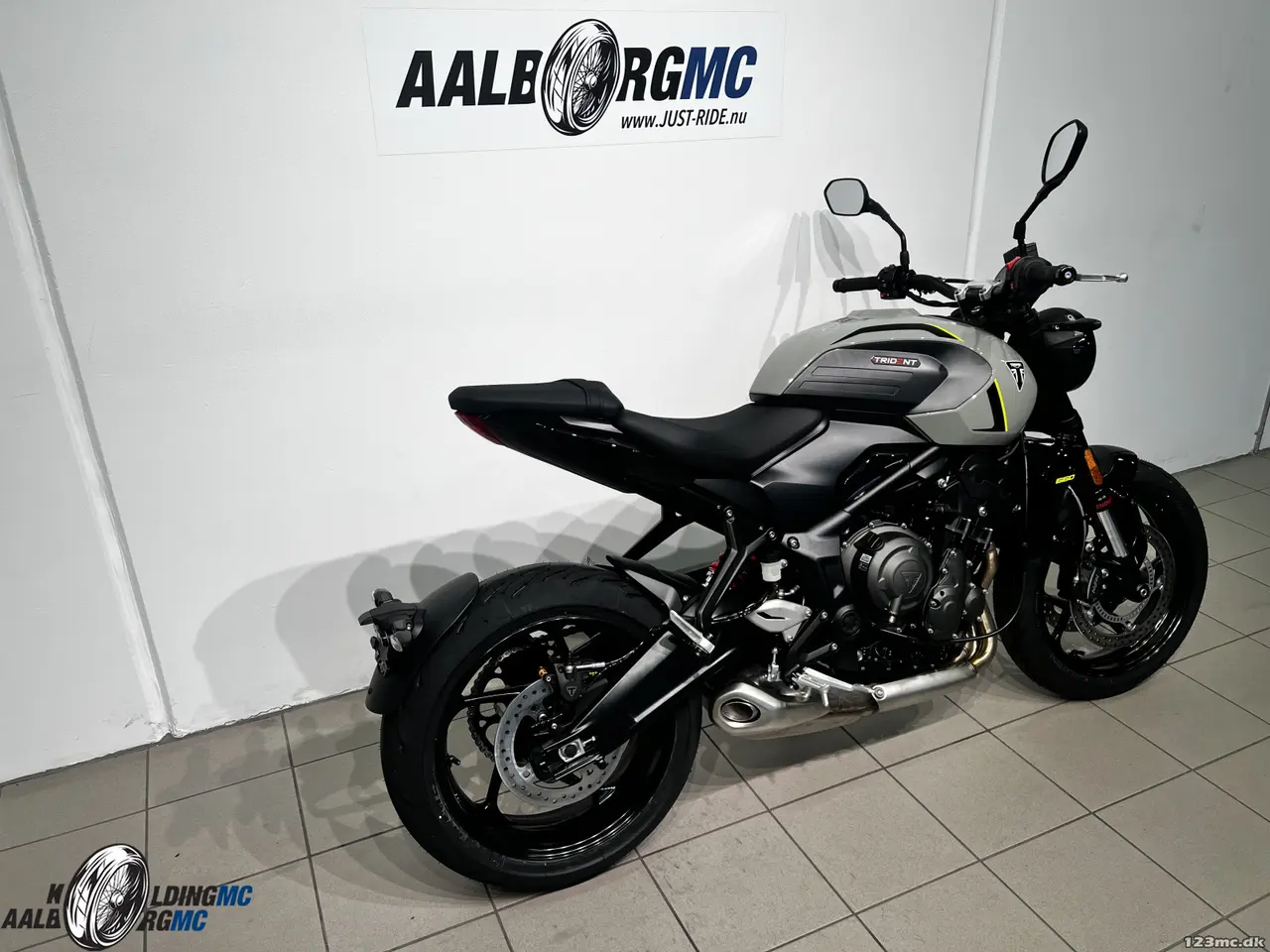 Billede 4 - Triumph Trident 660 Stone Gray