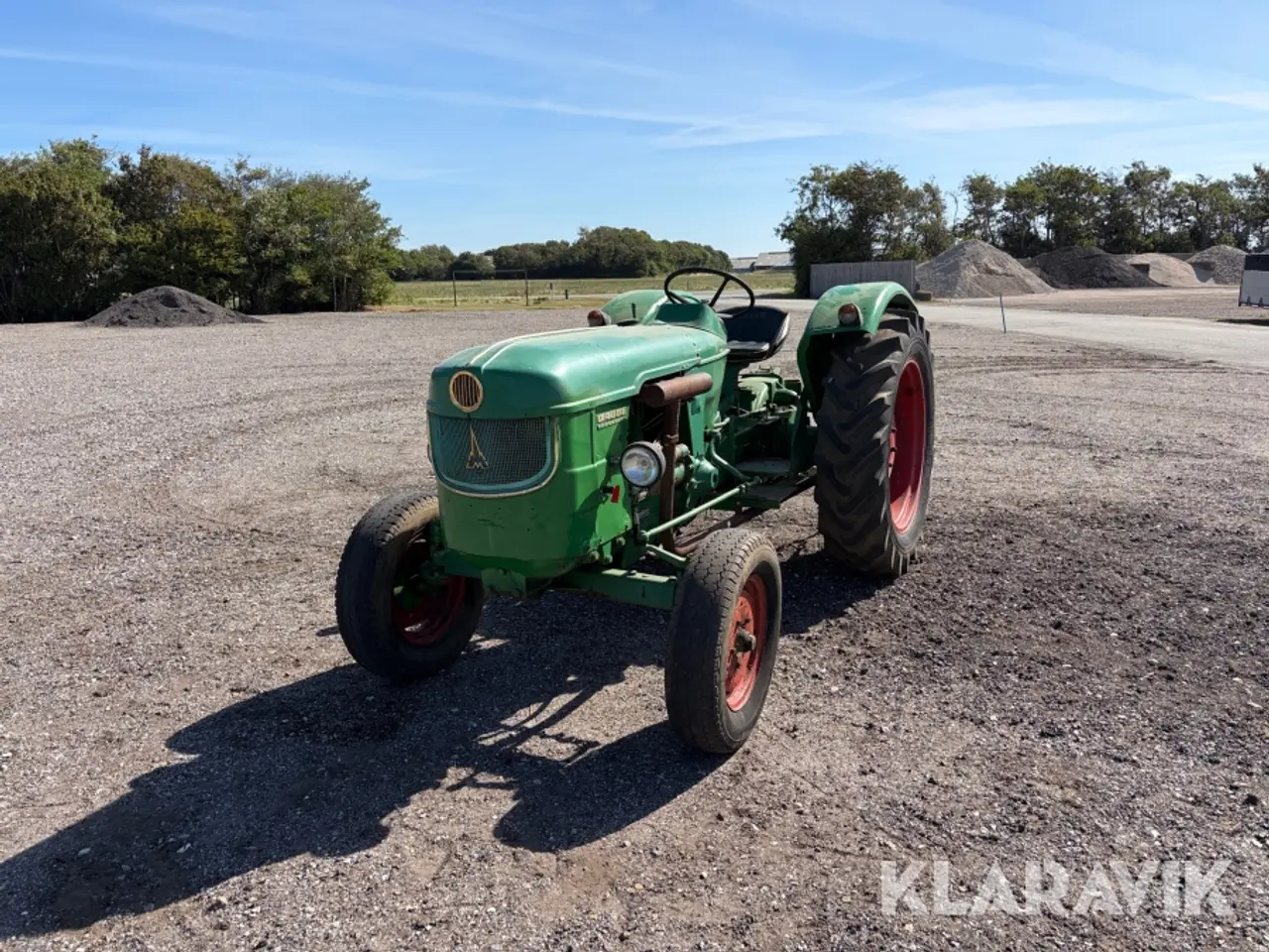 Billede 1 - Traktor Deutz D4005