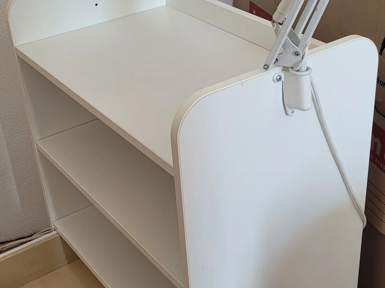 Billede 1 - Klinikborde 2 stk
