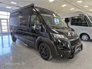 2023 - Tourne 6.0 solcelle. 200 Ah lithium Batteri. 2000w Inverter. kompressor køleskab. Elektrisk gulvvarme. Webasto Dieselfyr. Anhængertræk. udvendig bruser. Kun 43,000 km!!!