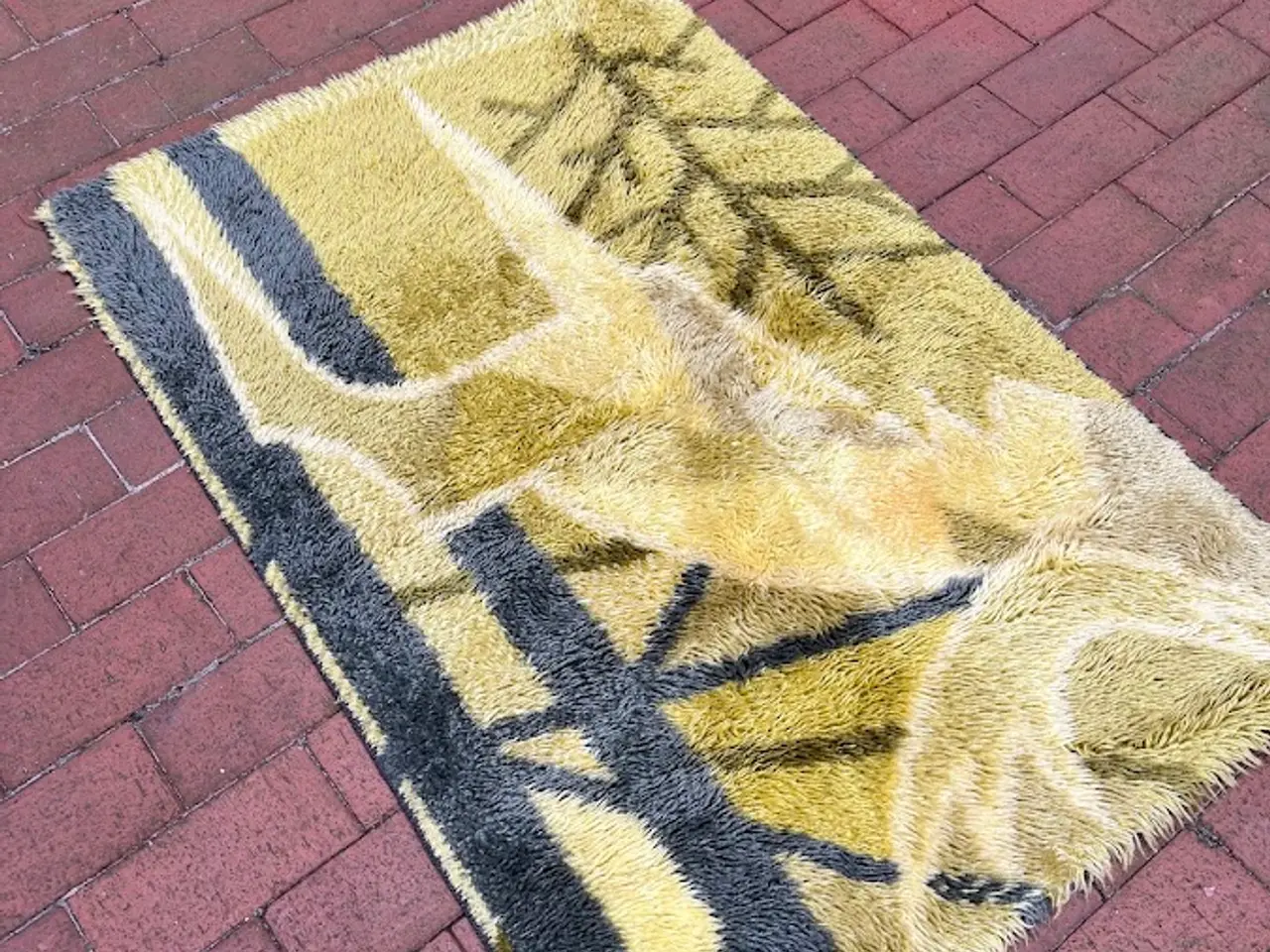 Billede 3 - Loddent gulvtæppe – 90 × 130 cm