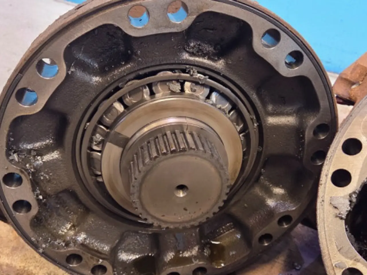 Billede 6 - New Holland CR9.90 Spindel R. 87281653