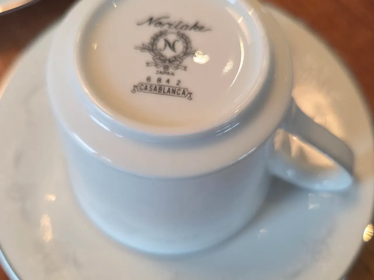 Billede 8 - Smukt Noritake Casablanca (6842) kaffestel 